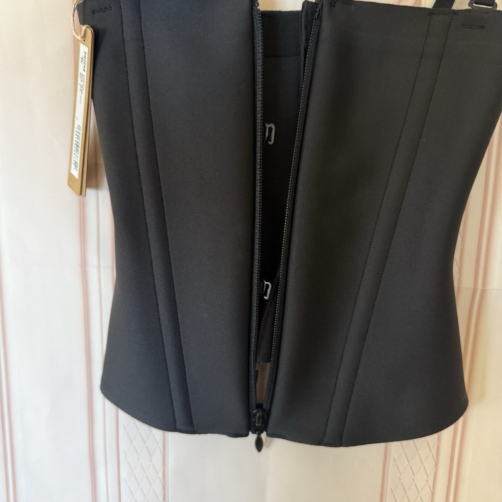 Skims Body Waist Cincher Onyx Black Size Small NWT - Picture 3 of 10